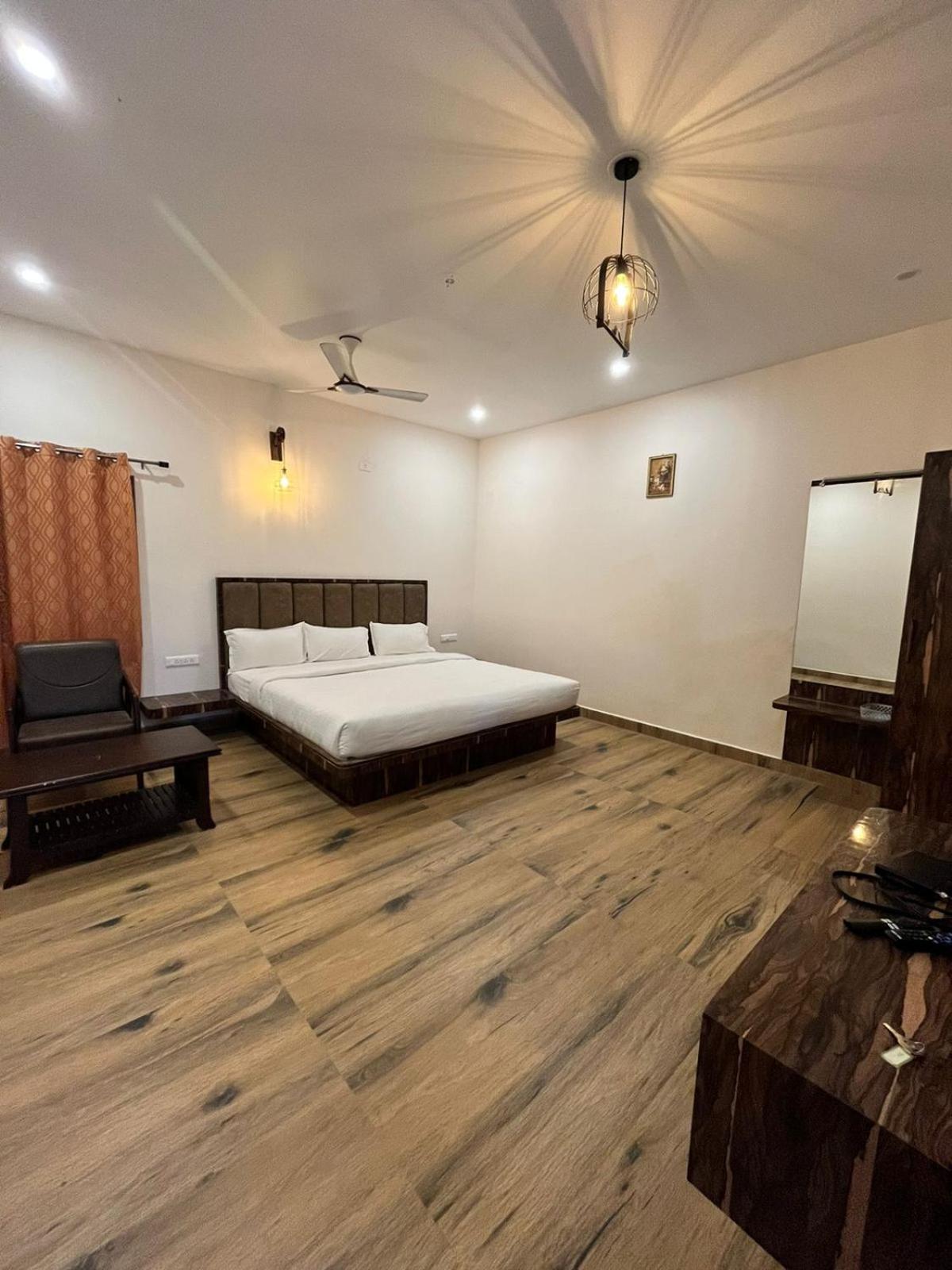 The Mount Walk - 2Bhk Villa Йеркауд Екстериор снимка