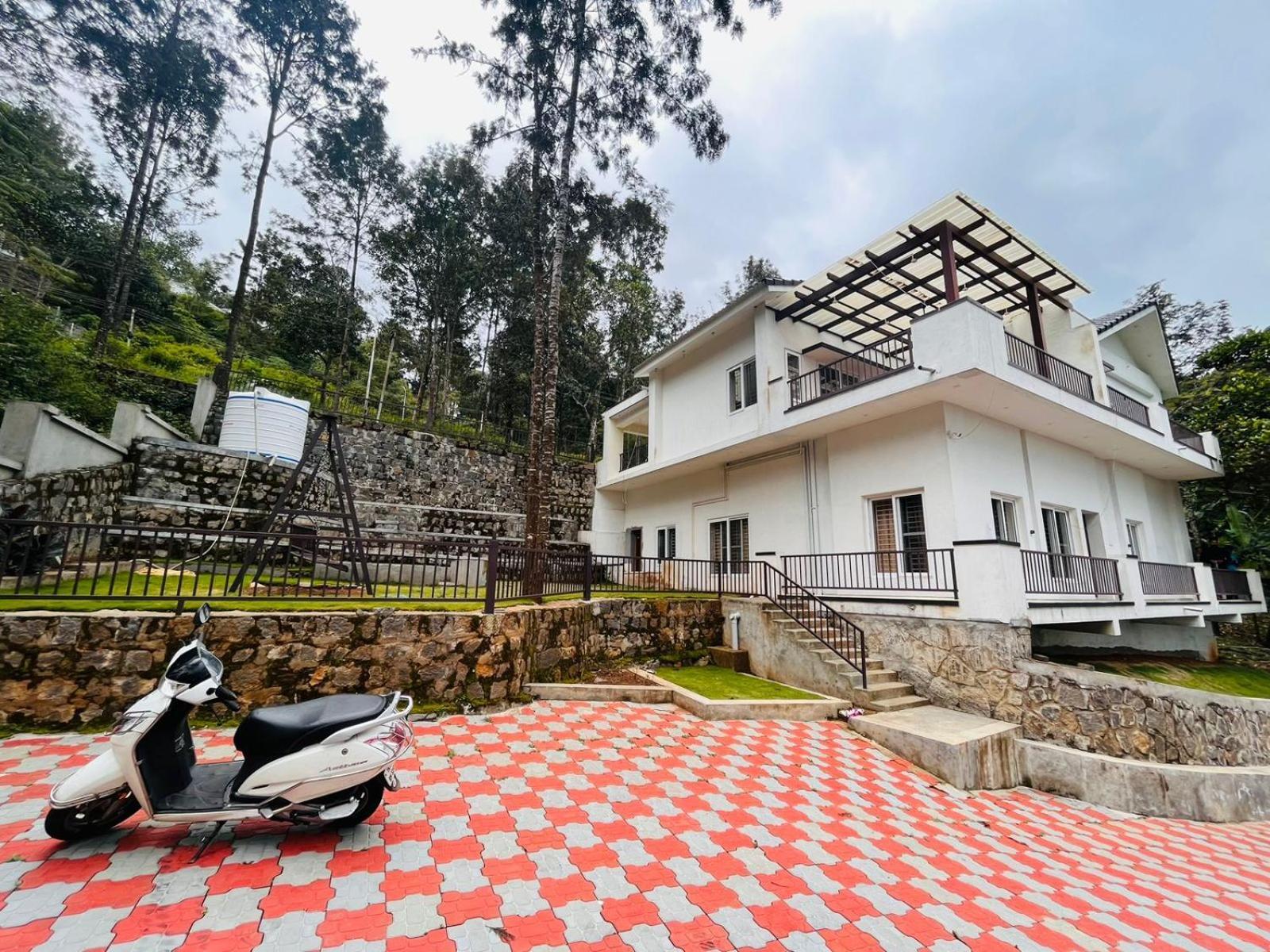 The Mount Walk - 2Bhk Villa Йеркауд Екстериор снимка
